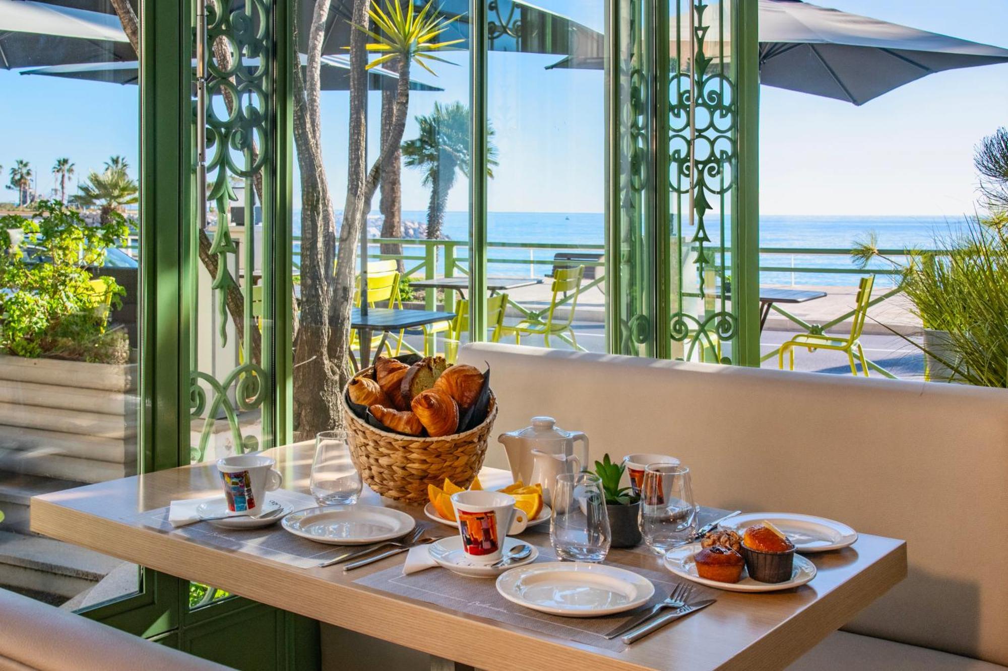 Hotel Vendome Menton - Reouverture Eksteriør billede